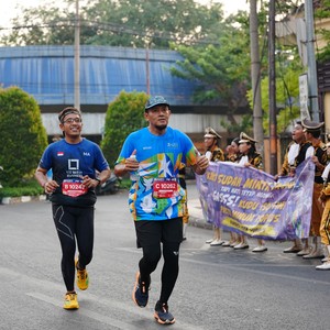 Race photo from SURABAYA ISOPLUS MARATHON 2026