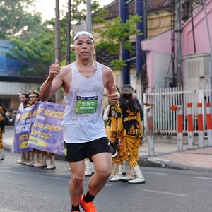 Race photo from SURABAYA ISOPLUS MARATHON 2026