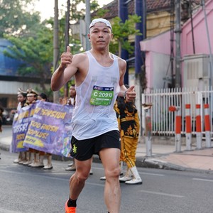 Race photo from SURABAYA ISOPLUS MARATHON 2026