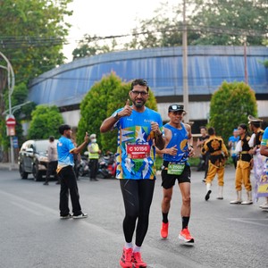 Race photo from SURABAYA ISOPLUS MARATHON 2026