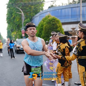 Race photo from SURABAYA ISOPLUS MARATHON 2026