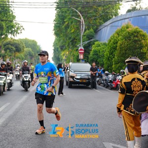 Race photo from SURABAYA ISOPLUS MARATHON 2026