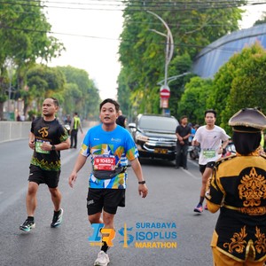 Race photo from SURABAYA ISOPLUS MARATHON 2026
