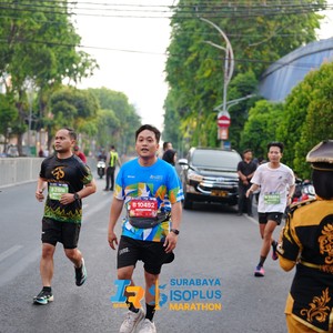 Race photo from SURABAYA ISOPLUS MARATHON 2026
