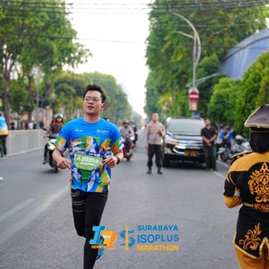 Race photo from SURABAYA ISOPLUS MARATHON 2026