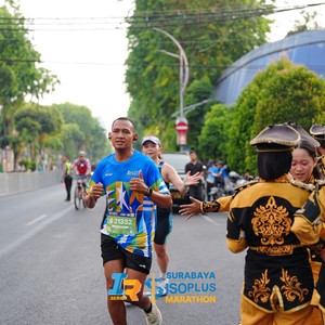 Race photo from SURABAYA ISOPLUS MARATHON 2026