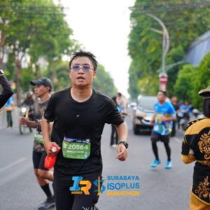 Race photo from SURABAYA ISOPLUS MARATHON 2026