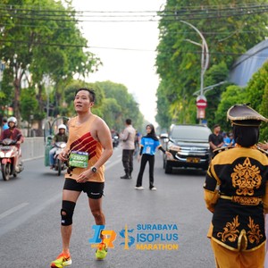 Race photo from SURABAYA ISOPLUS MARATHON 2026