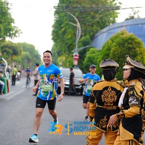 Race photo from SURABAYA ISOPLUS MARATHON 2026