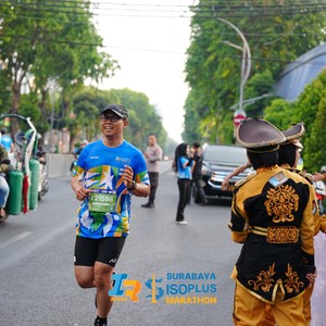 Race photo from SURABAYA ISOPLUS MARATHON 2026