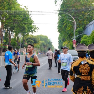 Race photo from SURABAYA ISOPLUS MARATHON 2026