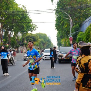 Race photo from SURABAYA ISOPLUS MARATHON 2026