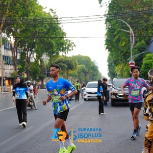 Race photo from SURABAYA ISOPLUS MARATHON 2026