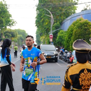 Race photo from SURABAYA ISOPLUS MARATHON 2026