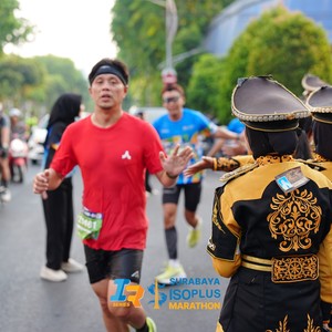 Race photo from SURABAYA ISOPLUS MARATHON 2026