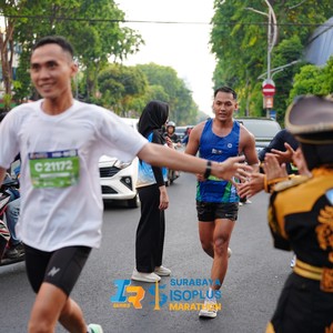 Race photo from SURABAYA ISOPLUS MARATHON 2026