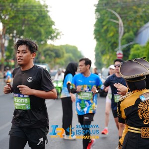 Race photo from SURABAYA ISOPLUS MARATHON 2026