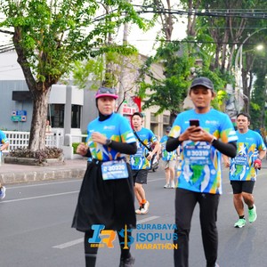 Race photo from SURABAYA ISOPLUS MARATHON 2026