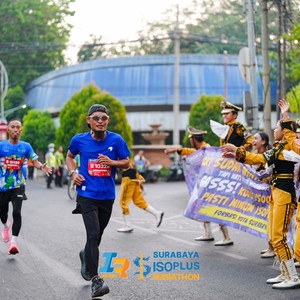 Race photo from SURABAYA ISOPLUS MARATHON 2026