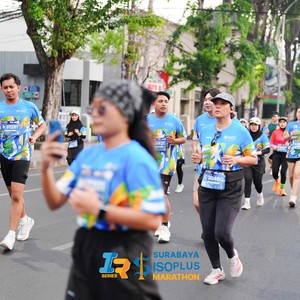 Race photo from SURABAYA ISOPLUS MARATHON 2026