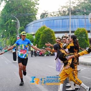 Race photo from SURABAYA ISOPLUS MARATHON 2026