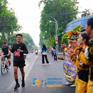 Race photo from SURABAYA ISOPLUS MARATHON 2026