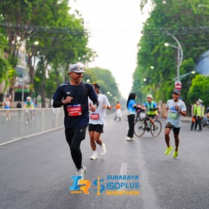 Race photo from SURABAYA ISOPLUS MARATHON 2026