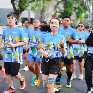 Race photo from SURABAYA ISOPLUS MARATHON 2026
