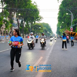 Race photo from SURABAYA ISOPLUS MARATHON 2026