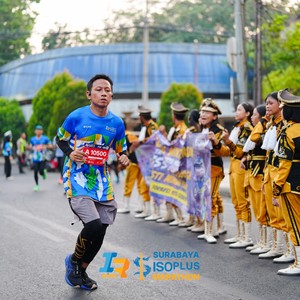 Race photo from SURABAYA ISOPLUS MARATHON 2026