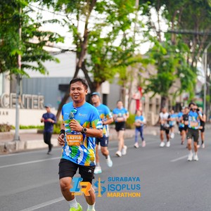 Race photo from SURABAYA ISOPLUS MARATHON 2026