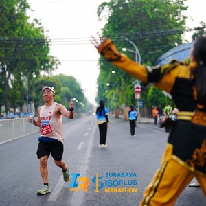 Race photo from SURABAYA ISOPLUS MARATHON 2026