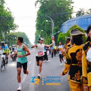 Race photo from SURABAYA ISOPLUS MARATHON 2026