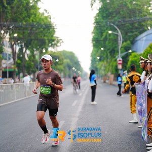 Race photo from SURABAYA ISOPLUS MARATHON 2026