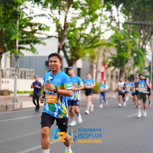 Race photo from SURABAYA ISOPLUS MARATHON 2026