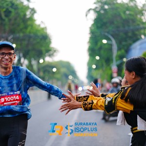 Race photo from SURABAYA ISOPLUS MARATHON 2026