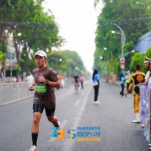 Race photo from SURABAYA ISOPLUS MARATHON 2026