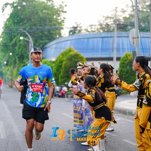 Race photo from SURABAYA ISOPLUS MARATHON 2026