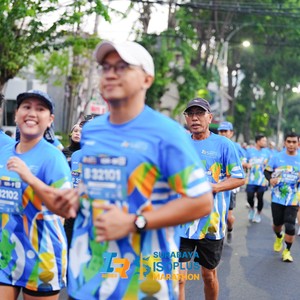 Race photo from SURABAYA ISOPLUS MARATHON 2026