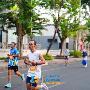 Race photo from SURABAYA ISOPLUS MARATHON 2026