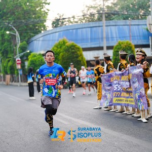 Race photo from SURABAYA ISOPLUS MARATHON 2026
