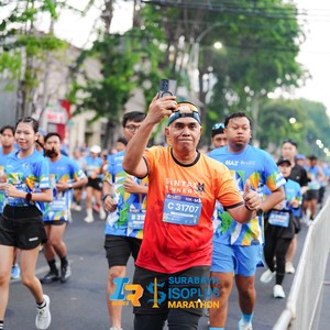 Race photo from SURABAYA ISOPLUS MARATHON 2026