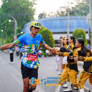 Race photo from SURABAYA ISOPLUS MARATHON 2026