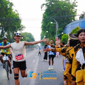 Race photo from SURABAYA ISOPLUS MARATHON 2026