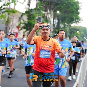 Race photo from SURABAYA ISOPLUS MARATHON 2026
