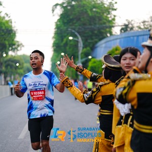 Race photo from SURABAYA ISOPLUS MARATHON 2026