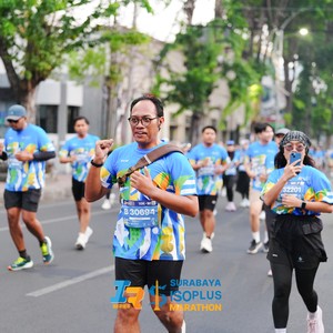 Race photo from SURABAYA ISOPLUS MARATHON 2026