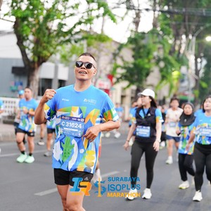 Race photo from SURABAYA ISOPLUS MARATHON 2026