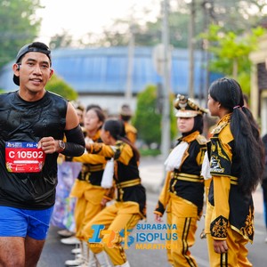 Race photo from SURABAYA ISOPLUS MARATHON 2026