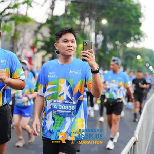 Race photo from SURABAYA ISOPLUS MARATHON 2026
